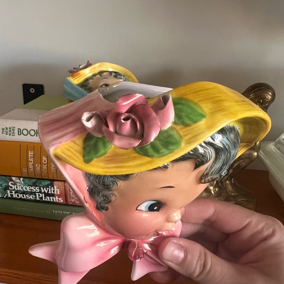 Vintage lefton miss dainty wallpockets - Picture 8 of 14